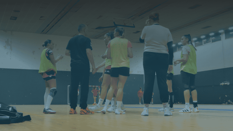 Miniature vidéo — équipe féminine du HAC à Ajaccio, reportage Visualta